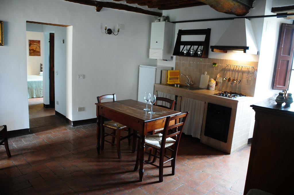 Agriturismo Castello Saltemnano Buonconvento Kamer foto